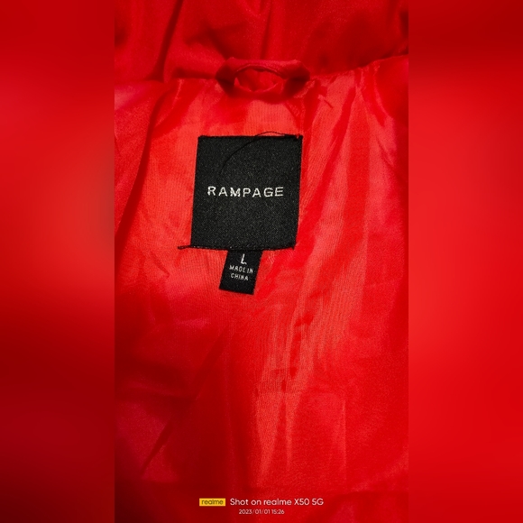 RAMPAGE bright red faux fur trim HOODED jacket L - Picture 3 of 8